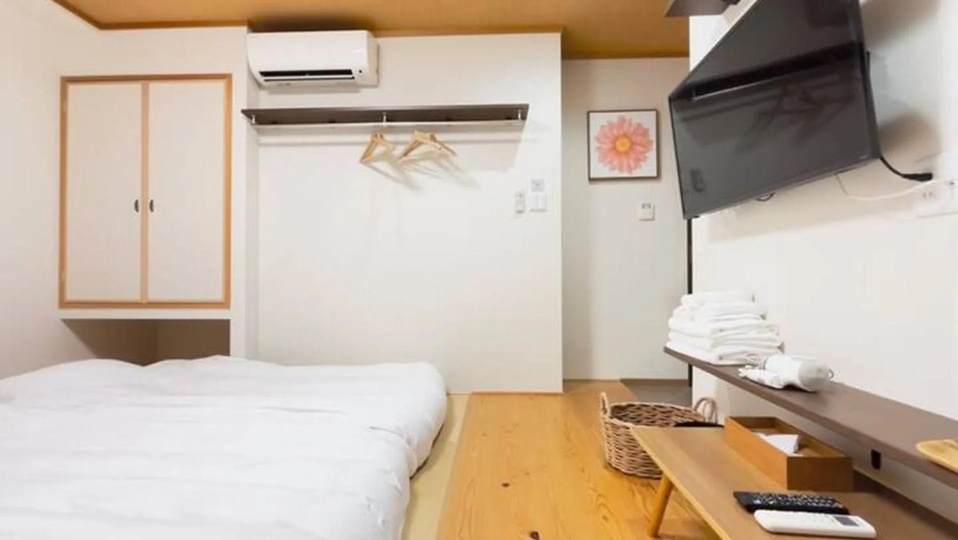 Kyoto Jujo Tatami Apartment