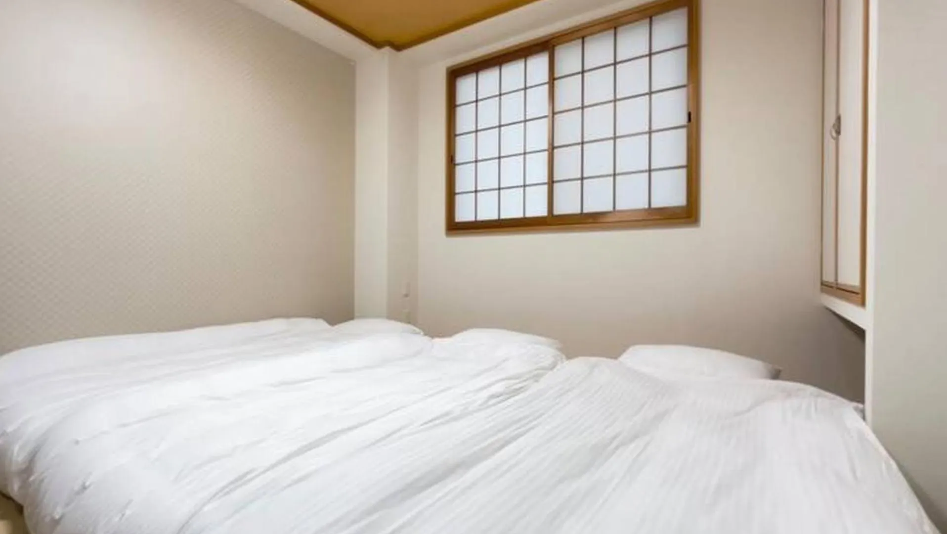 Kyoto Jujo Tatami Apartment
